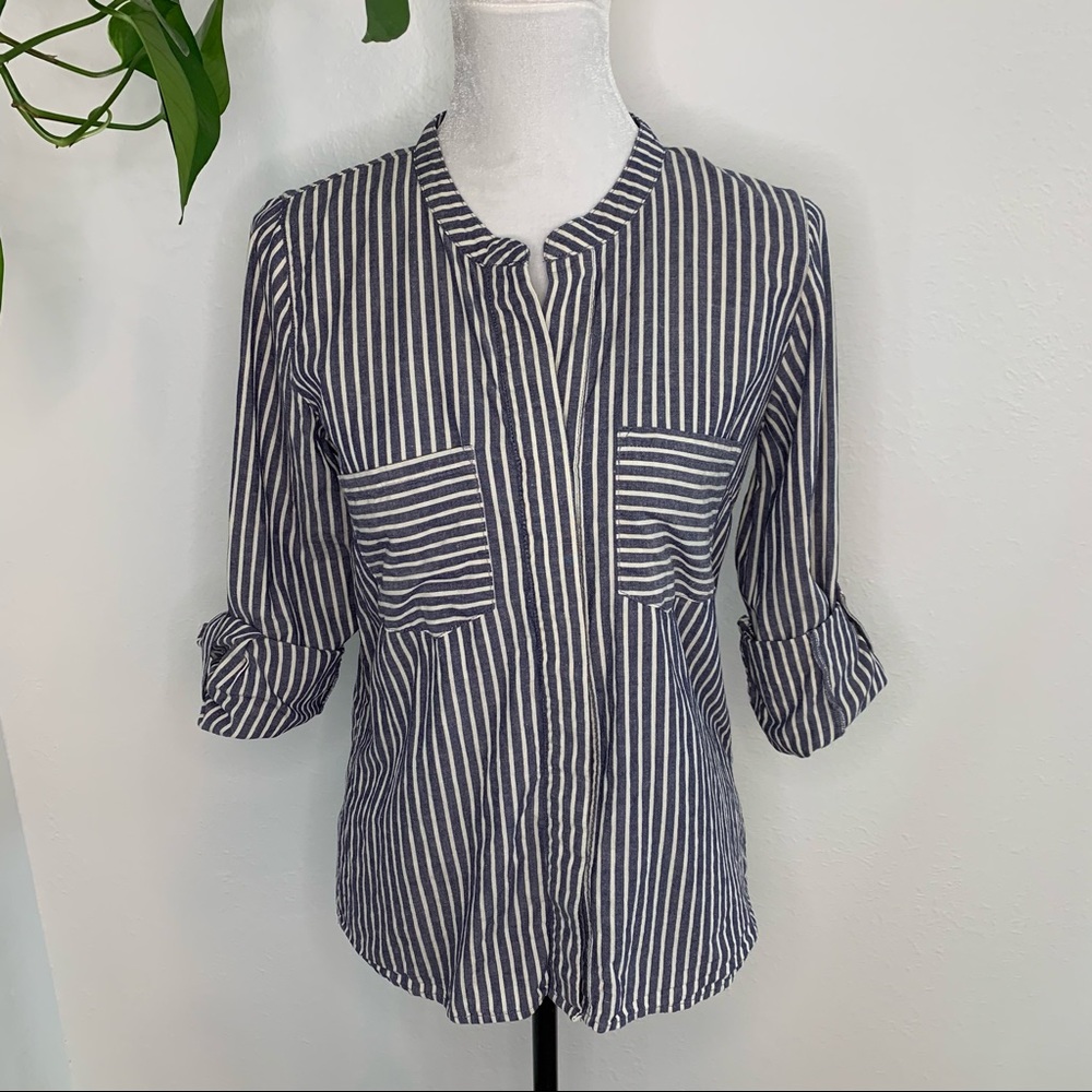 Sundance Split Back Button Down Shirt Size Xs - image 4